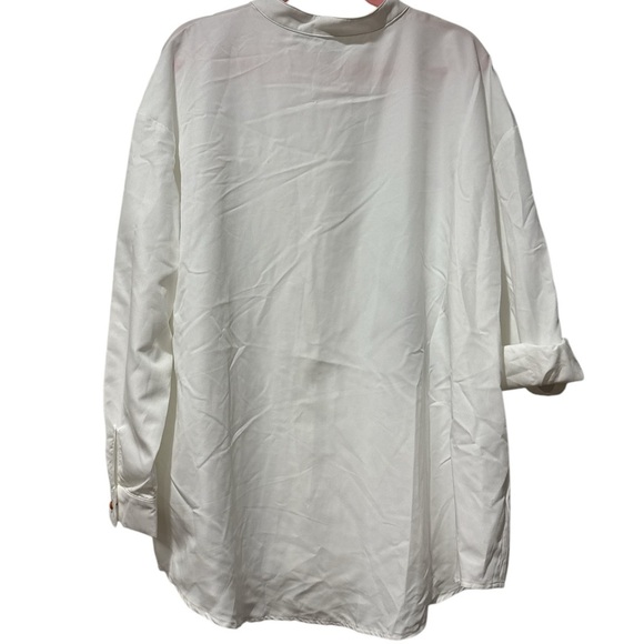 SHEIN Long Sleeve Top with Cat - Picture 7 of 10